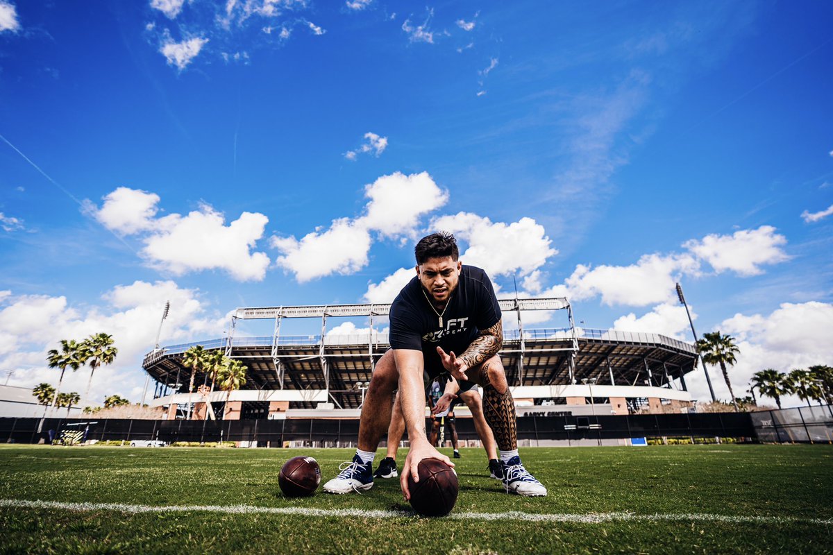 Familiar Faces 🔙 in The Kingdom

<a href="/gabedavis13_/">Gabe Davis</a> ⚔️ <a href="/lokahi_77/">Lokahi Pauole</a>