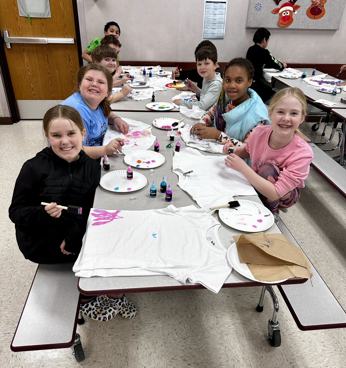 HonkolasClass's tweet image. We had a blast at our 2nd annual Arctic Games! #vikinglearners #3rdgrade