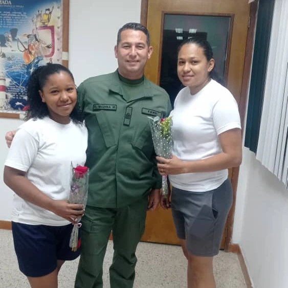 Intendencia Naval tweet media