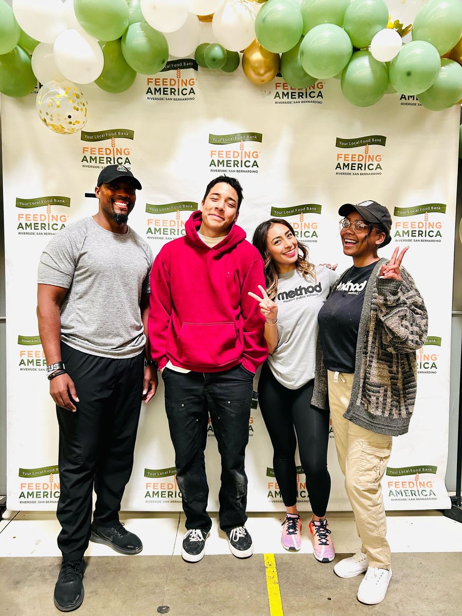 MethodSchools's tweet photo. Volunteering is good for the soul! Whether you're helping out at a local food bank, cleaning up a park, or lending a hand at a community event, giving back not only benefits those in need but also boosts your own well-being. So why not make a difference and feel good doing it? https://t.co/242JHPhQgn