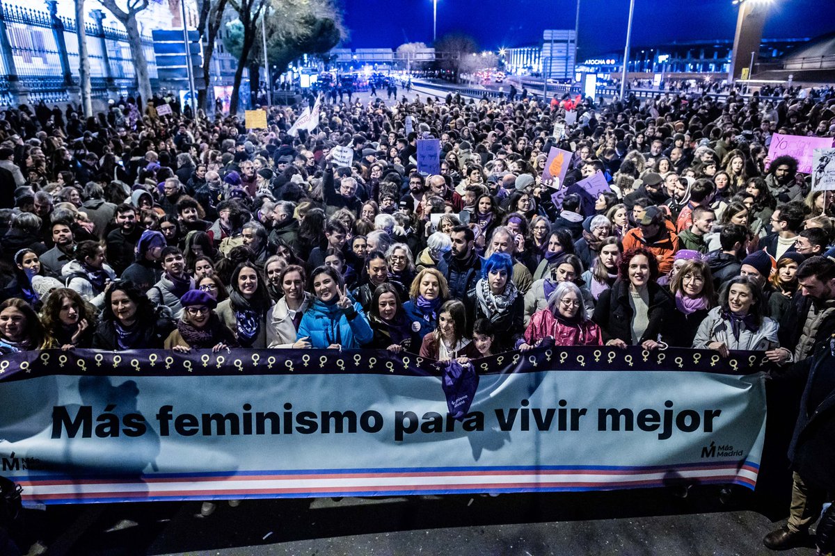 Rita_Maestre's tweet photo. El feminismo es el camino. Somos imparables 💜 #8M https://t.co/IaOksoEQwo
