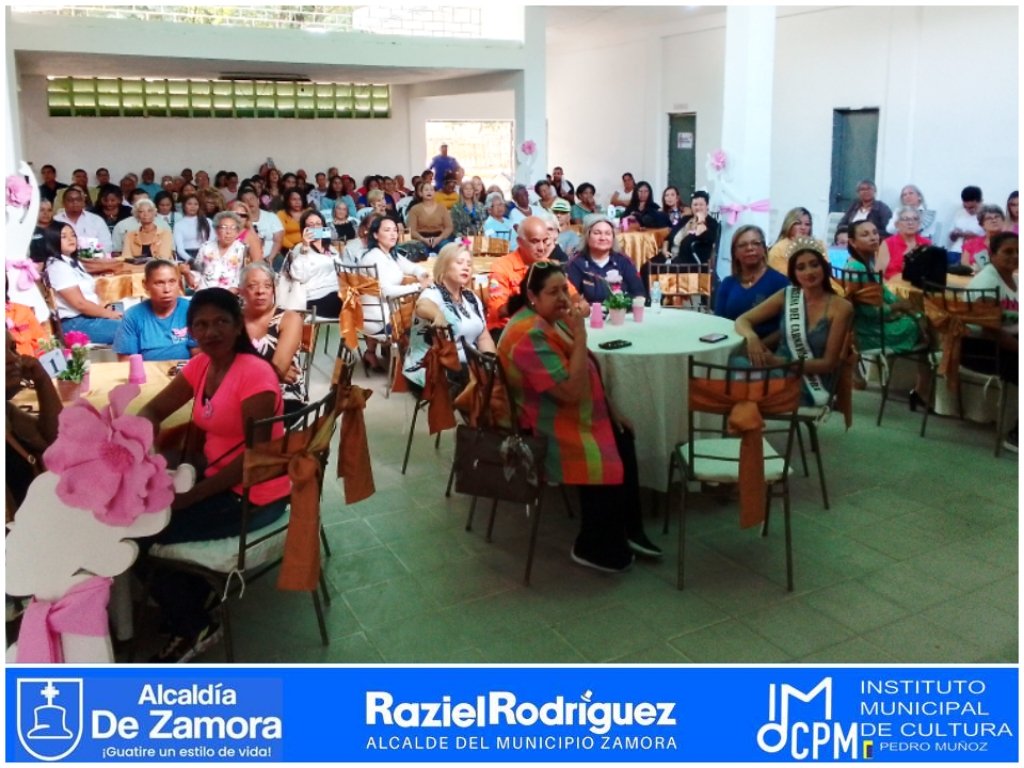 Imcguatirezamo's tweet photo. 08/Mar/24: El IMC Pedro Muñoz se sumó al acto del Día de la Mujer organizado por el Instituto Autónomo de Zamora de la Mujer dónde se reconoció la labor de un grupo de damas entre ellas nuestra coordinadora ejecutiva Raquel Di Battista y la promotora cultural Carmen Delgado. https://t.co/J47XaCmrCy
