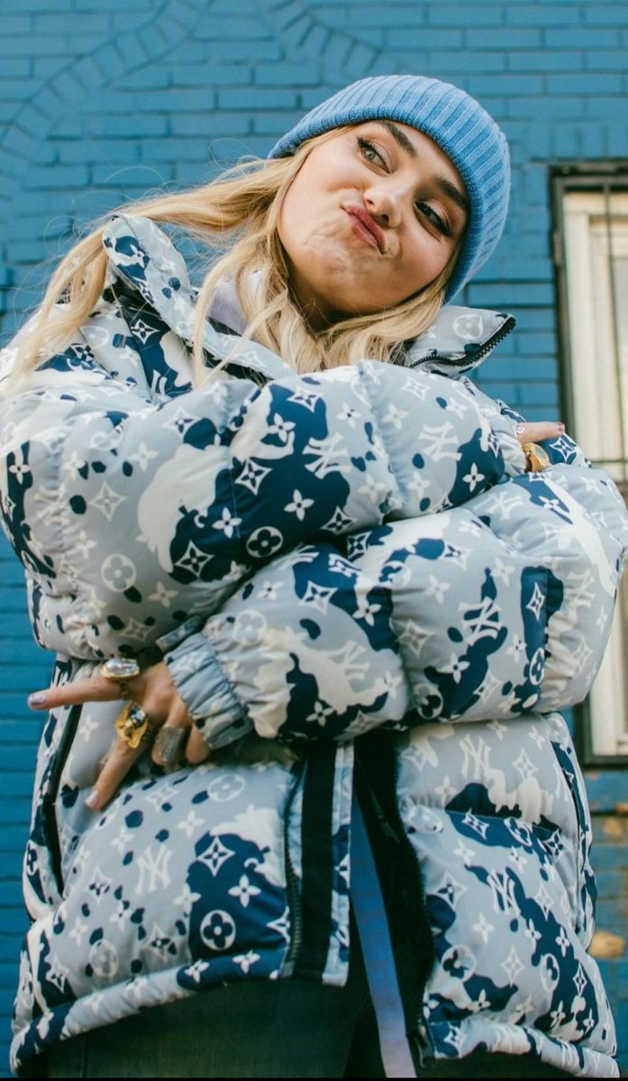 lovemegcuteness's tweet photo. Day 14 of not being noticed by Queen
@ImMegDonnelly
#megdonnelly https://t.co/bKqZjb6w2Z