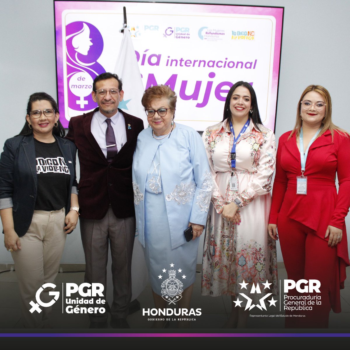 PGRHonduras's tweet image. La Procuraduría General de la República presentó la exposición fotográfica en conmemoración al Día Internacional de la Mujer, un evento que destacó el papel fundamental de las mujeres en diversos ámbitos de la sociedad.

La exposición resaltó el talento, la determinación, la…