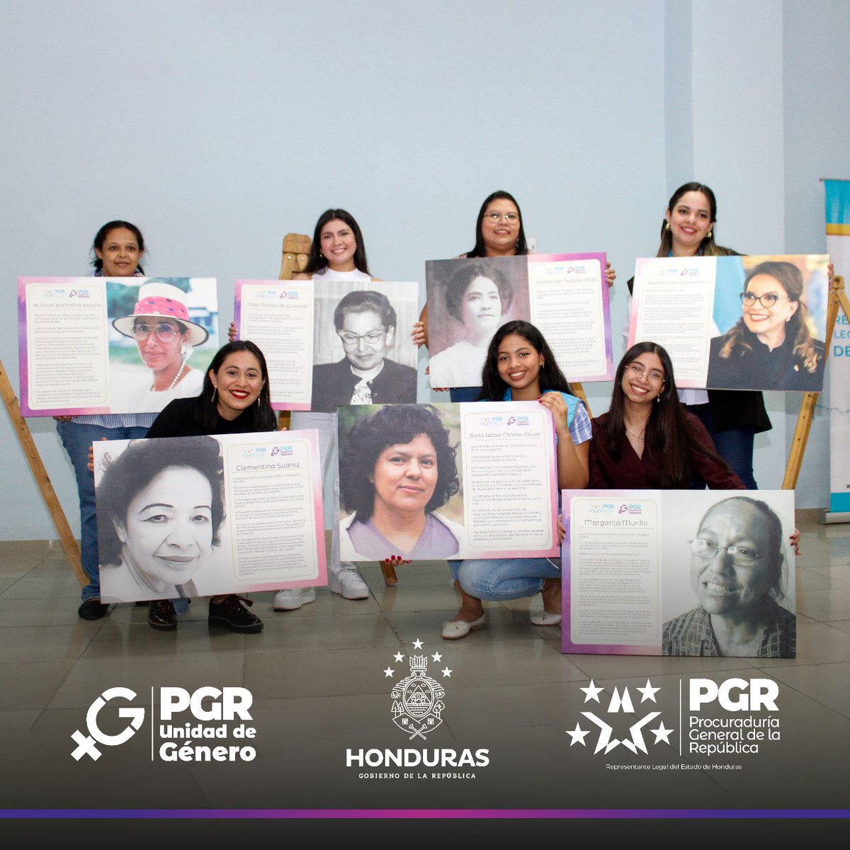 PGRHonduras's tweet image. La Procuraduría General de la República presentó la exposición fotográfica en conmemoración al Día Internacional de la Mujer, un evento que destacó el papel fundamental de las mujeres en diversos ámbitos de la sociedad.

La exposición resaltó el talento, la determinación, la…
