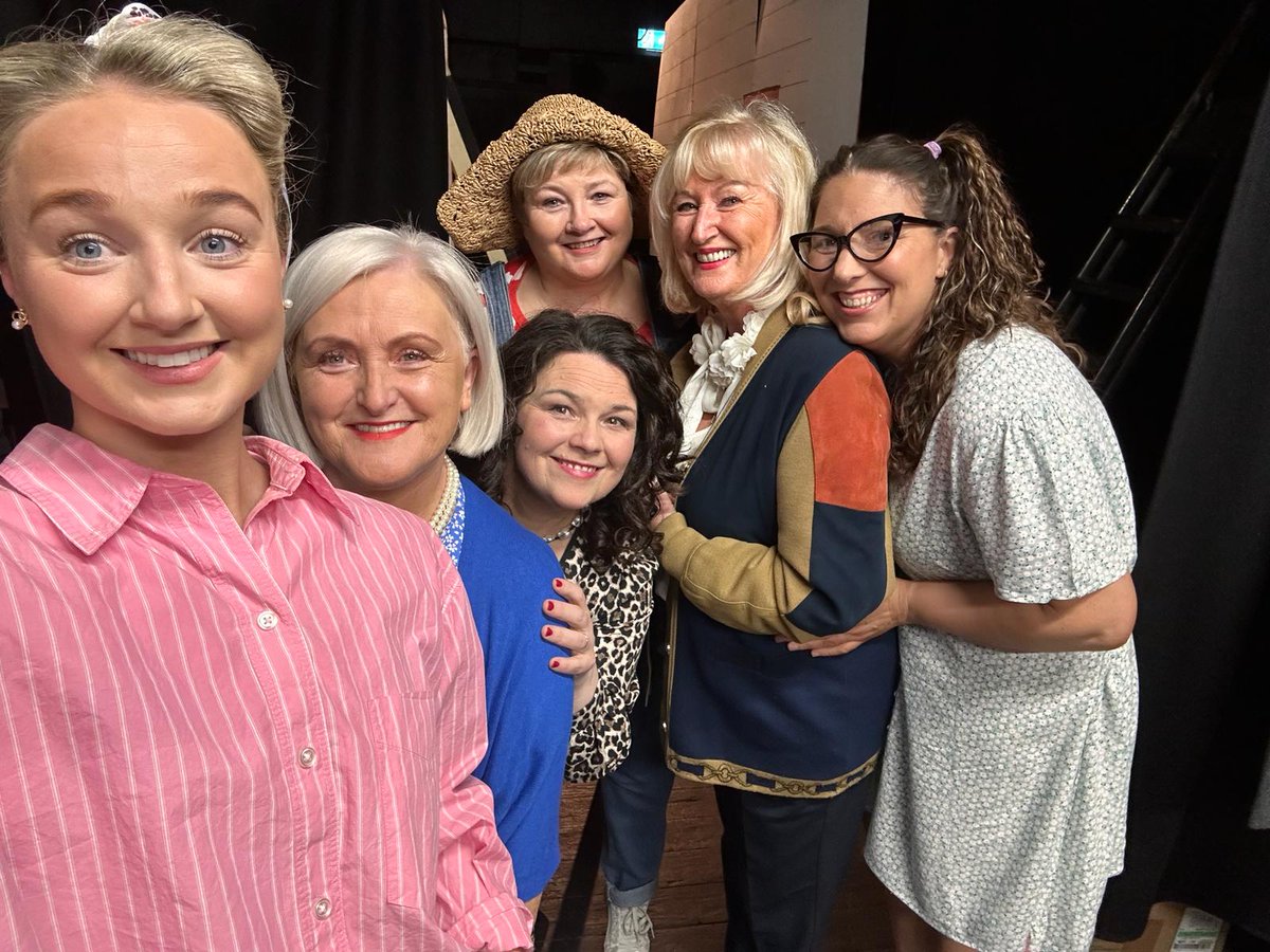 Happy International Women’s Day from the All Female Cast of Lislea Dramatic Players as the wait to go on stage at Cavan Drama Festival in their production of Steel Magnolias! #amdram #adci #steelmagnolias #internationalwomensday