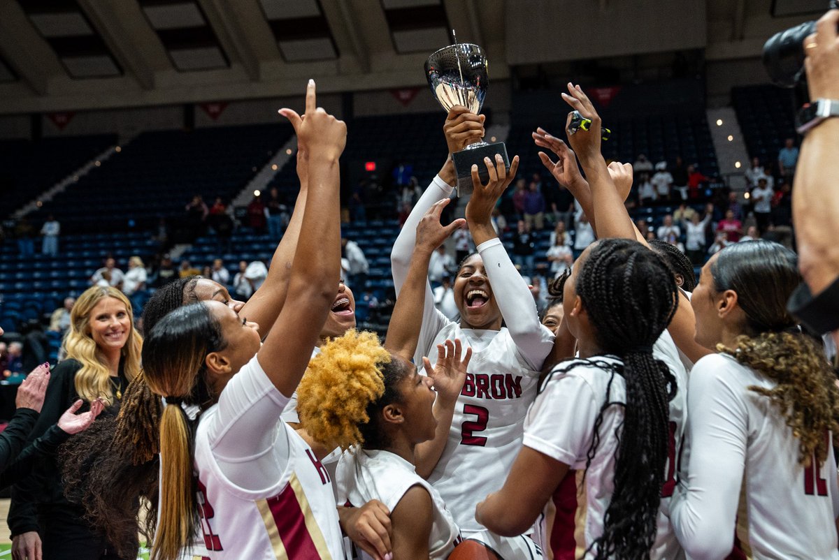 hcaathletic's tweet photo. Back-to-Back 🏆

#GoLions | #DoWhatYouDo https://t.co/BfAra7tKVx
