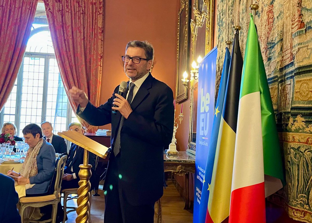 Thank you @BelgiumRome @PEDeBauw for another stimulating meeting of ambassadors from EU 🇪🇺 countries, this time with 🇮🇹 Minister of Finance and Economy #GiancarloGiorgetti, focusing on current EU economic topics, incl. EU competitiveness, green transition, or defense investments