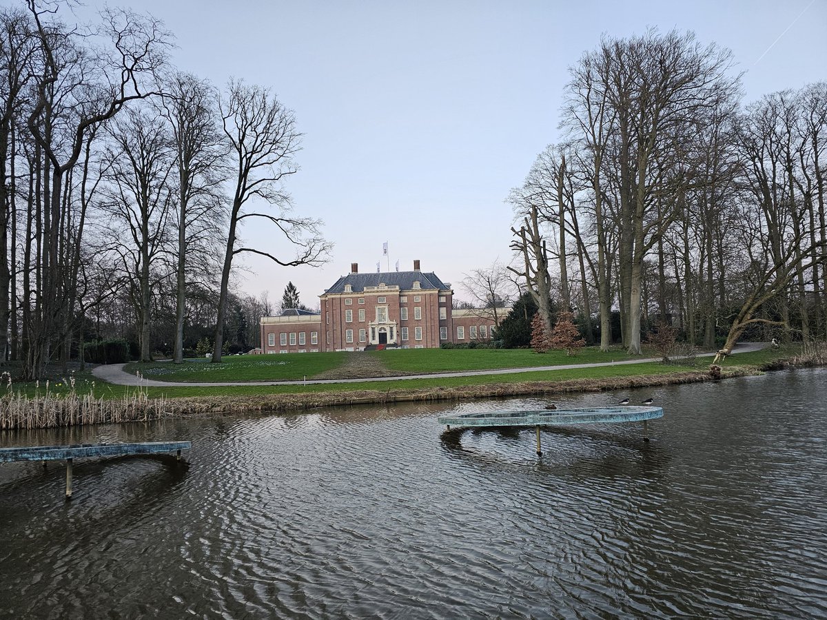 Lovely evening walk around Zeist with @ucl team, @lavendercrew and @_davids, after first day of kick-off meeting for RAPHAEL study- Integrating a palliative care approach for patients with heart failure, led by @EverliendeGraaf @UMCUtrecht ec.europa.eu/info/funding-t…
