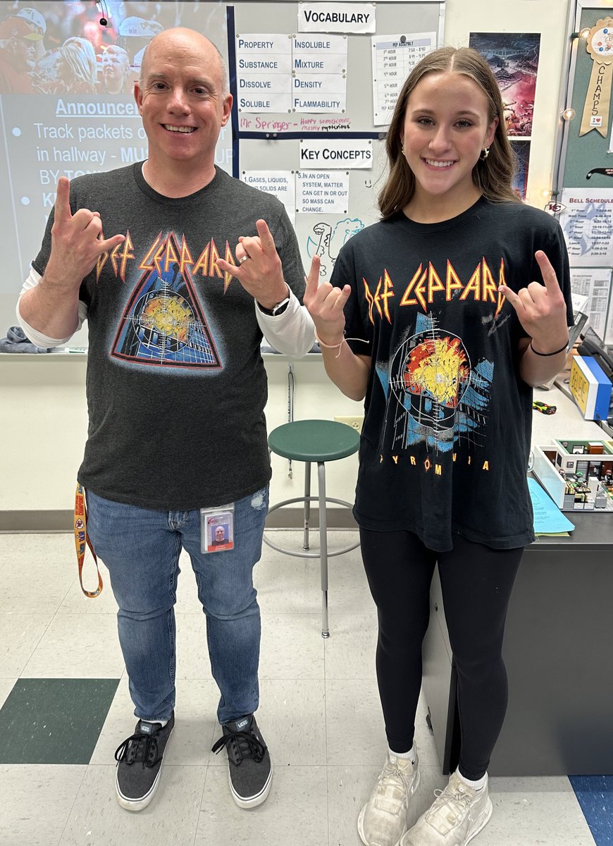 Mr. Springer tweet media