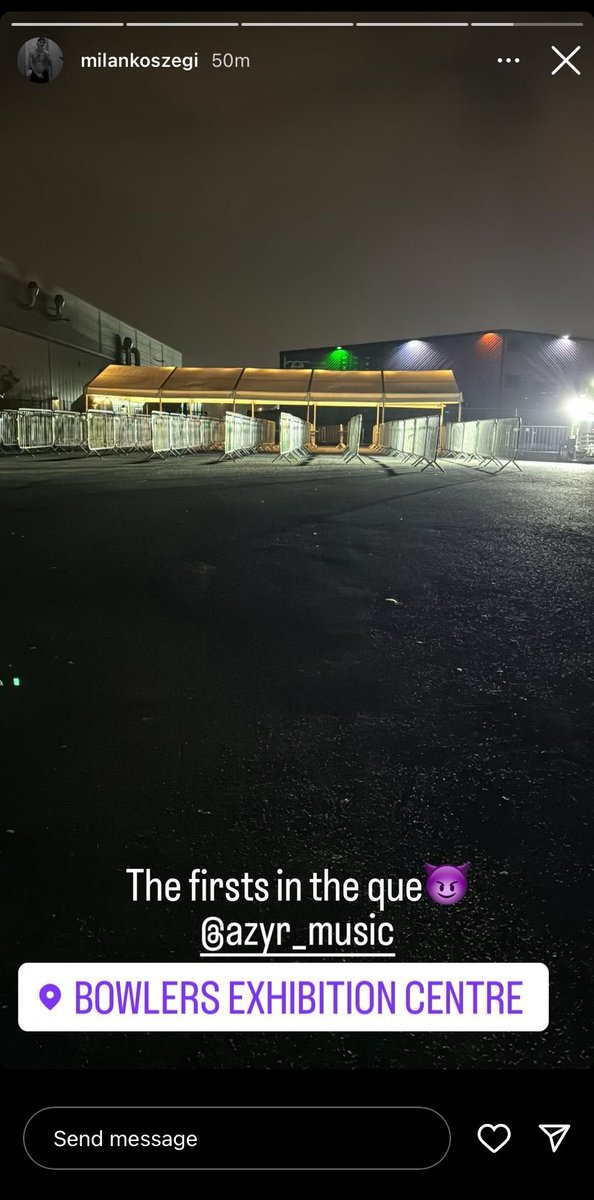 stxn_h's tweet image. why has queueing culture moved to raves, 3 hours before doors is absolutely WILD💀💀