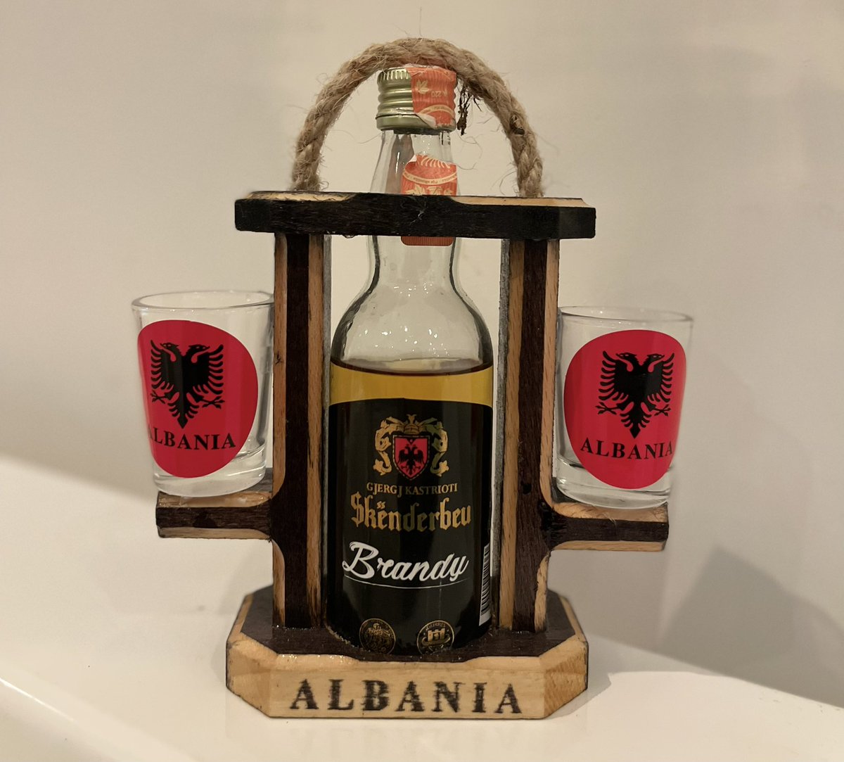 ab_FinTech's tweet image. Sometimes you are so unwell it calls for you to break out the Albanian brandy 🤒