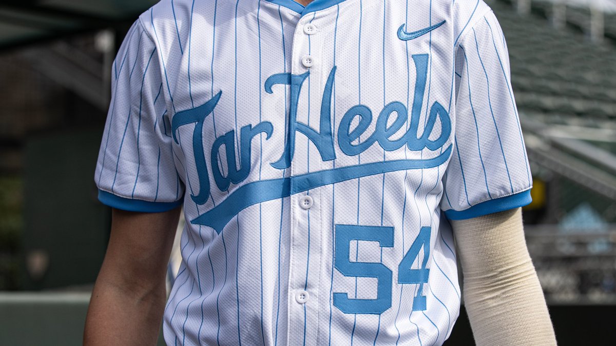 DiamondHeels's tweet image. No uniform finer than pinstripes at Carolina.