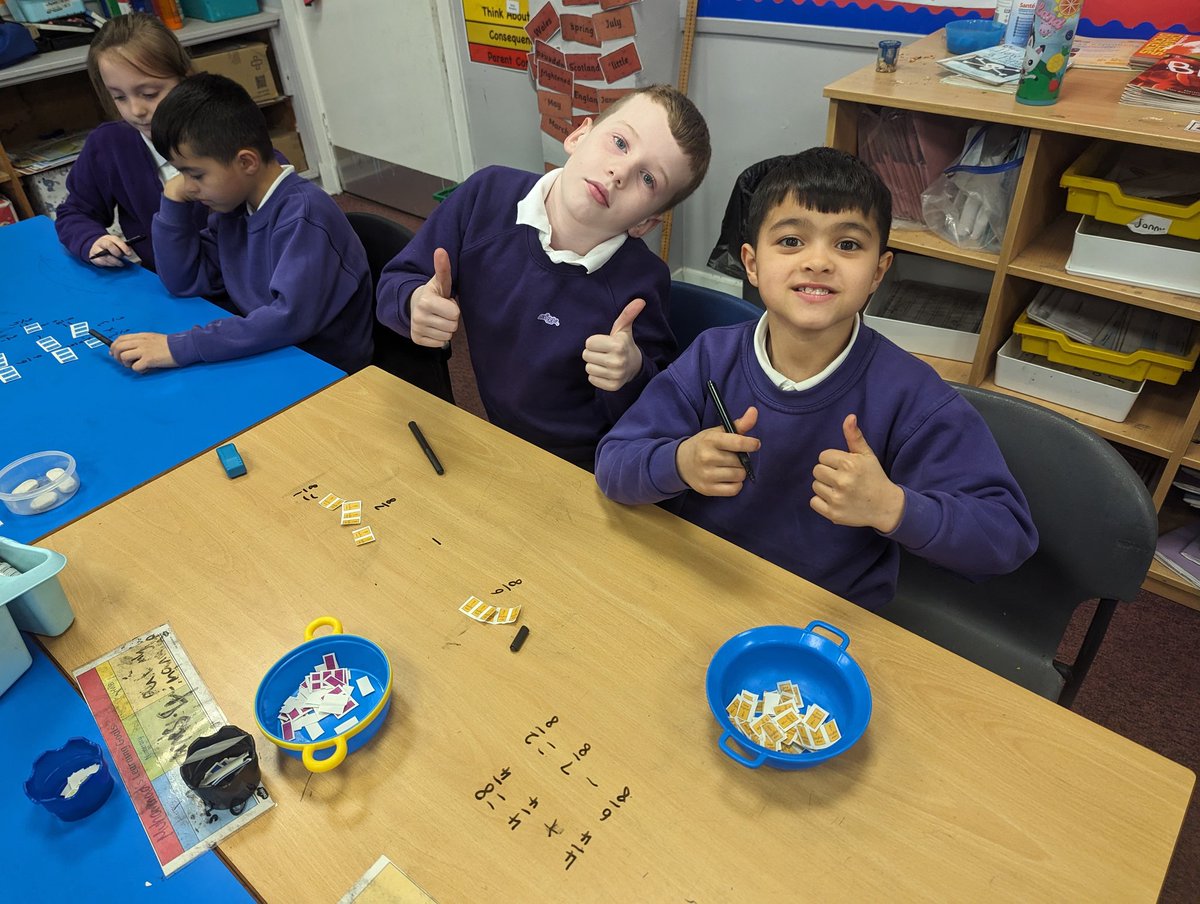 BPSDrParnell's tweet photo. We are so confident at adding and subtracting fractions now! Today we played a game and formulated our own equations using fractions with the same denominator 💪🏽 #BPSNumeracy https://t.co/YoboZLpWiJ