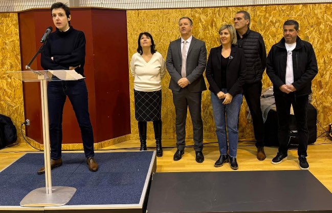 JGallieni's tweet photo. Pour clôturer notre 3ème festival des solidarités :
➡️@salima_yenbou députée européenne, 
➡️@AgatheCage, docteure en science politique, écrivaine et intellectuelle, dirigeante d'entreprise
En ce 8 mars,🙏 pour votre présence et les riches échanges avec les 🧑‍🎓👩‍🎓
@leclercarno https://t.co/q0WAXlRAWx