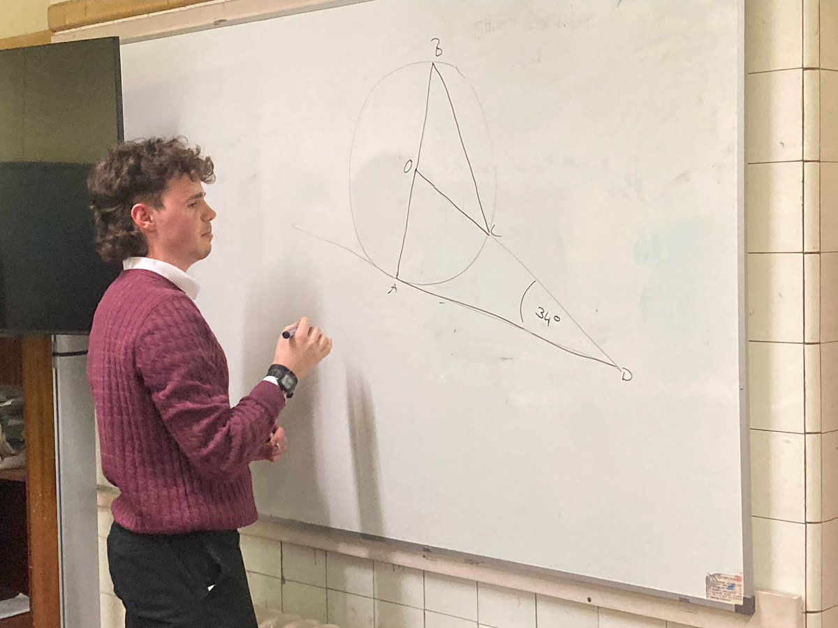 Great first night on our study weekend. We have set the scene looking at pressure, distractions and positive mental health. Subject sessions include N5 Maths, Biology and H English and Human Biology. Our AH Maths pupil Murray helping out with the N5 Maths Session. #adastra