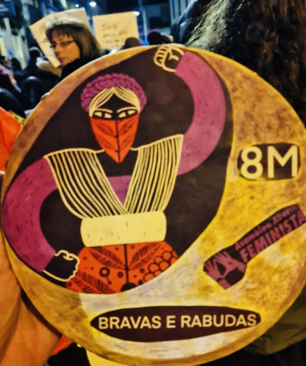 Nas rúas de Santiago! + Feminismo para sumar dereitos 💜