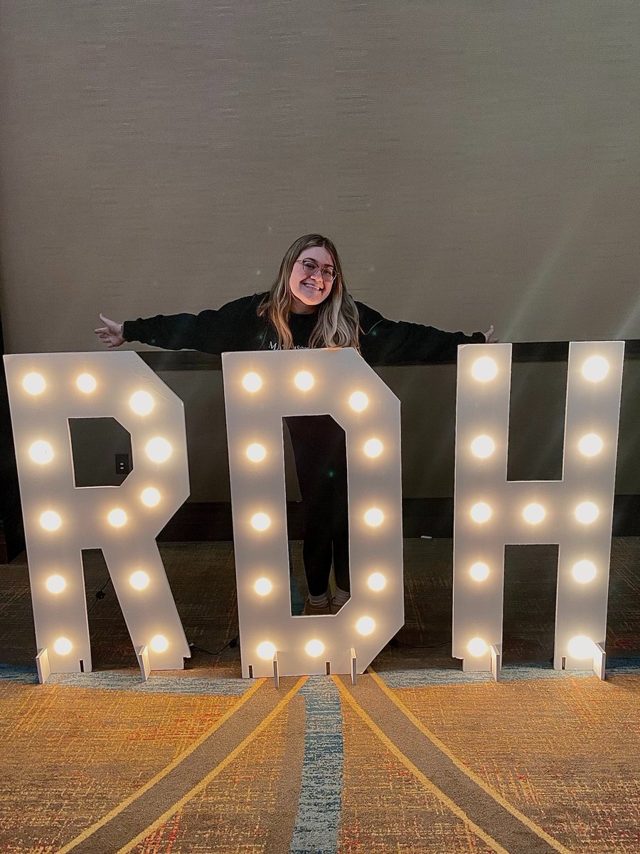 #PlatinumEdScholarships #FutureHealthcareProvider In May I will have my Associates Degree in Dental Hygiene. I am also continuing my education by pursuing a Bachelor's Degree in Dental Hygiene. I want to become a Dental Hygiene Instructor to educate future Dental Hygienists!