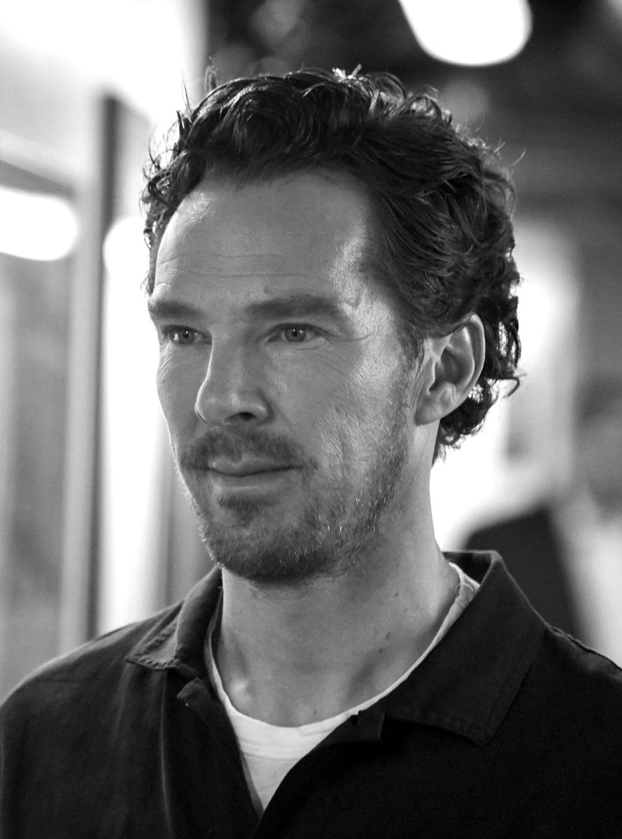 new ✨ Benedict Cumberbatch backstage at Letters Live 🖤 📸 ph. zakwalton  shared by Katie Piper, image size:890x1200
