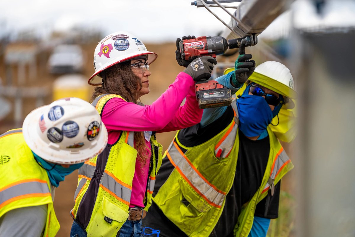 March is #WomenInConstruction Month, and we’re proud to celebrate the contributions of women who have shaped the industry.  

#WICMonth #Renewables #Construction
