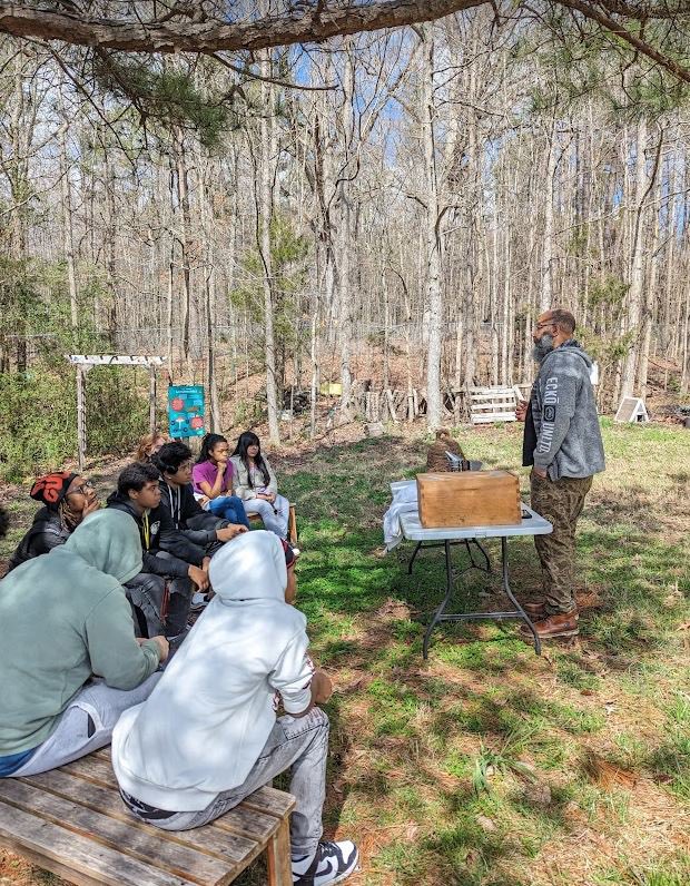 Lowe's Grove Magnet Middle School tweet media