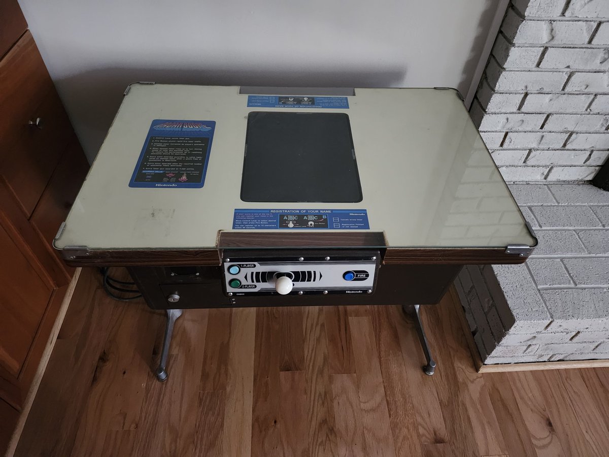 CrtWorlds's tweet photo. My latest #crt save. Still cleaning it up, but works perfectly now! Anyone heard of #radarscope, first North American arcade game by a little co.pany called #nintendo. https://t.co/PutgDFtRlk