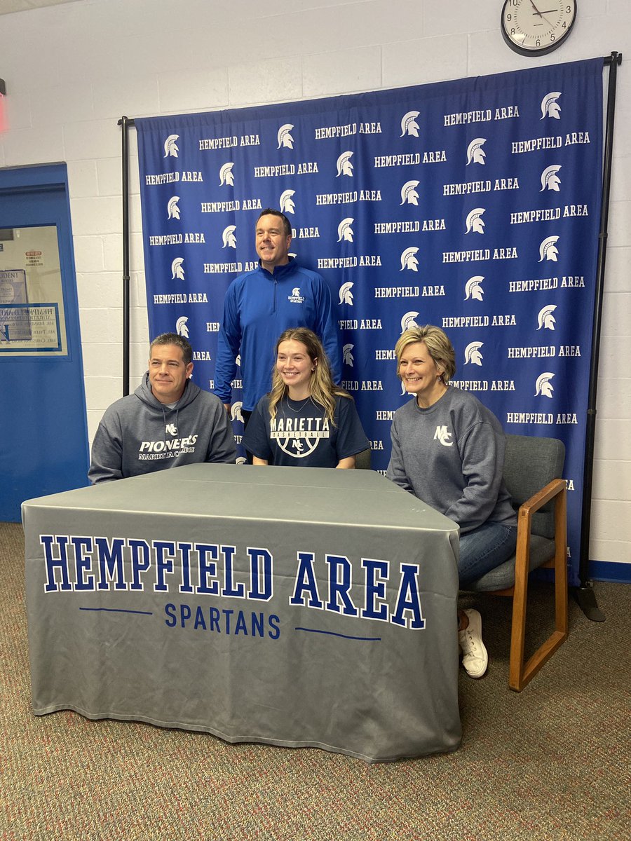 Sarah Podkul tweet media