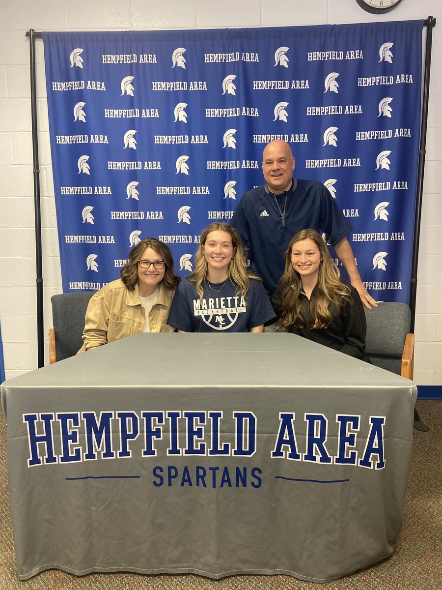 Sarah Podkul tweet media