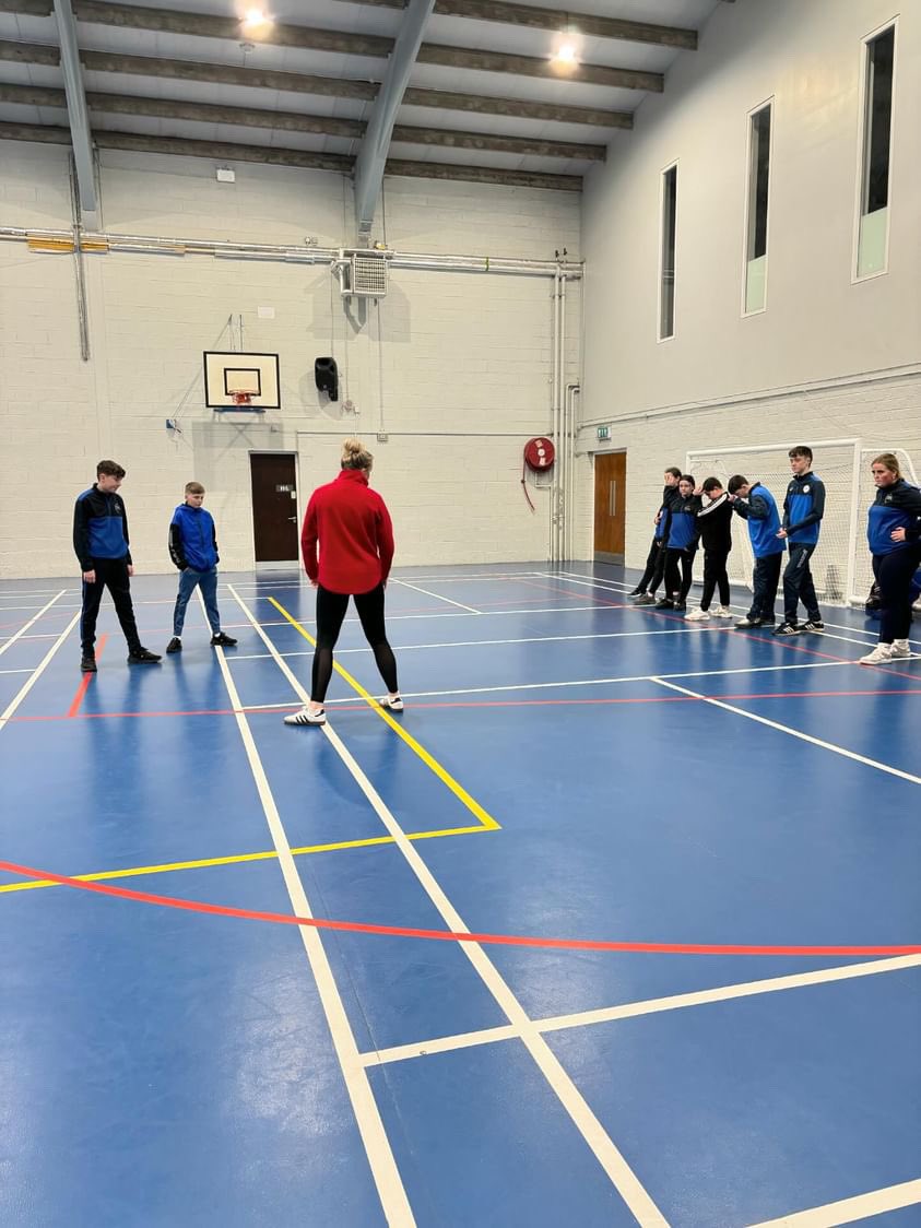 MacswineyCc's tweet image. Massive thanks to our 3 outstanding boxers, Ms. Calnan, Christina Desmond and one of our own senior cycle students, Jodie, for running boxing sessions for our students as part of Women in Sport Week. A huge inspiration &amp;amp; great Role Models for International Women’s Day💪🏼💗