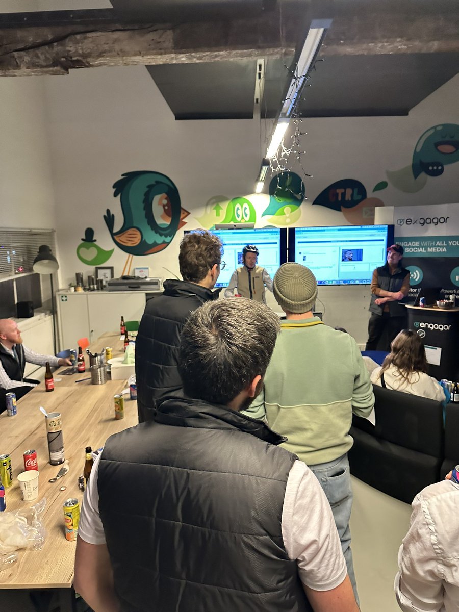 Lara D 👩🏻‍💻 tweet media