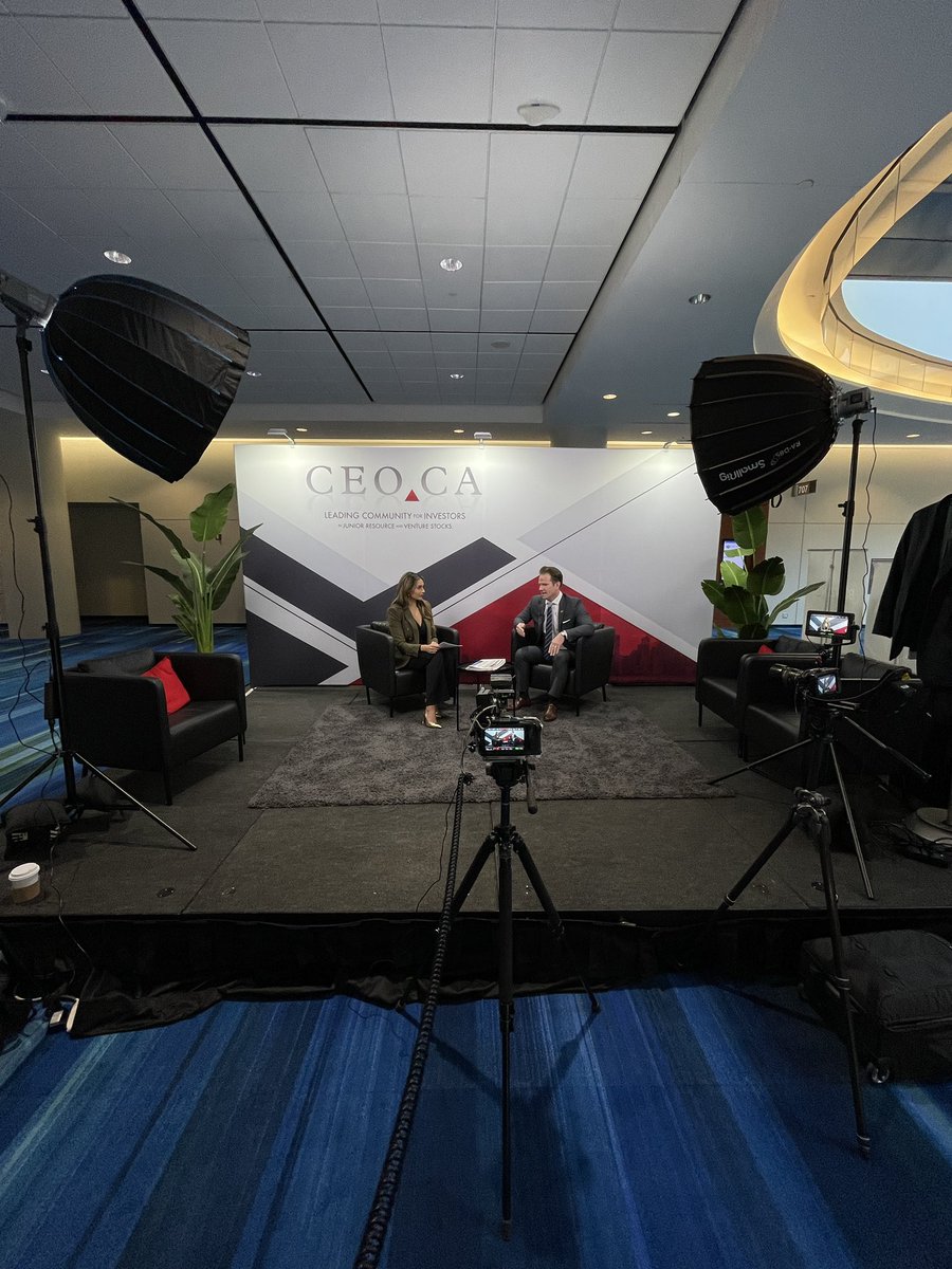 kfvideo's tweet photo. We just finished our three day marathon of video shoot at Prospectors &amp; @the_PDAC 2024 where we recorded 36 interviews and panels 💪🏻 Thank you @ceodotca for trusting us with this job!

#videoproduction  #multicamera #interviews  #miningindustry  #PDAC2024 https://t.co/t6vTfagaeU