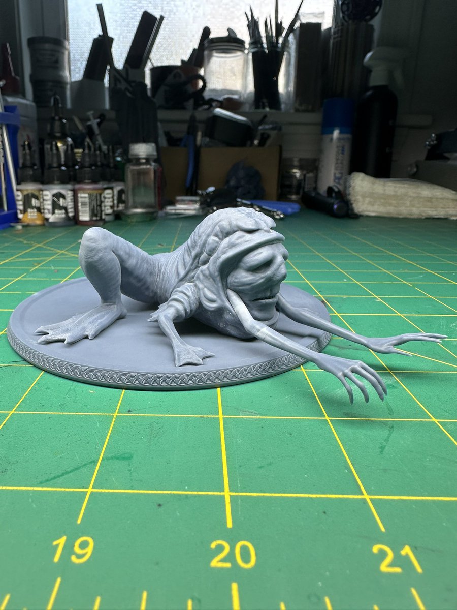 CharroZuck's tweet photo. Demon of Song #DarkSouls 
Sculpt: @DanteZuck #zbrush 
Resin: @SirayaTech Fast Navy Grey
Printer: @Elegoo_Official Saturn 2 &amp; @WhamBamSystems XTR
Supports: @LycheeSlicer 
A @fotismint commission available to Patrons &amp; @Thangs3D subscribers. 
#3dprinting #3dprinter https://t.co/PyeIp4RBnL