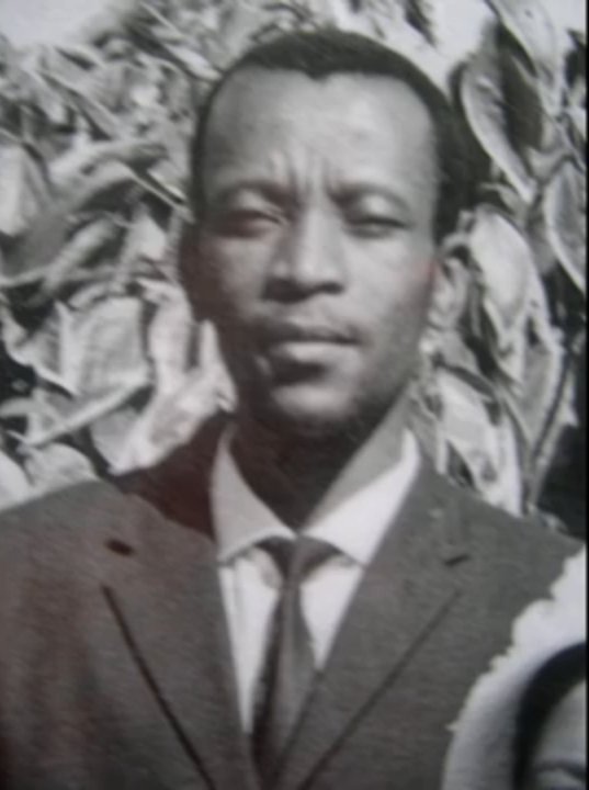 OkaBhesheni's tweet photo. "Njengoba ngingowakwaShembe nje angivumelekile ukuzonda umuntu, isibongo sami siyanqaba ukuthi ngizonde umuntu"
#Shembe4 #UThingolwenkosazana #MvShembe https://t.co/2jUwGBw8pX