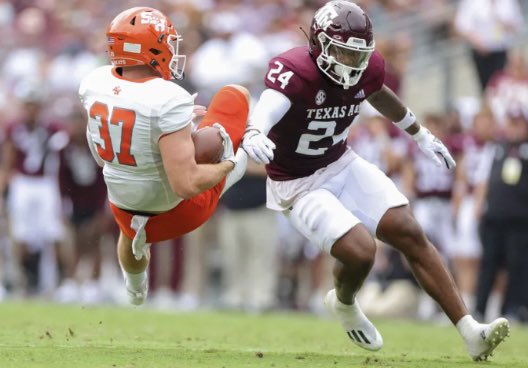 Blessed to receive an ⭕️ffer from Texas A&M University #agtg🙏🏾 @coachmaye3 @DClements65 @coachcook55 @fye251 @PRIMEDEVELOP251 @HallTechSports1 @BenThomasPreps @TheUCReport @IconsRegion @PrepRedzoneAL_ @adamgorney @AABonNBC @On3Recruits @Rivals @247Sports @BHoward_11