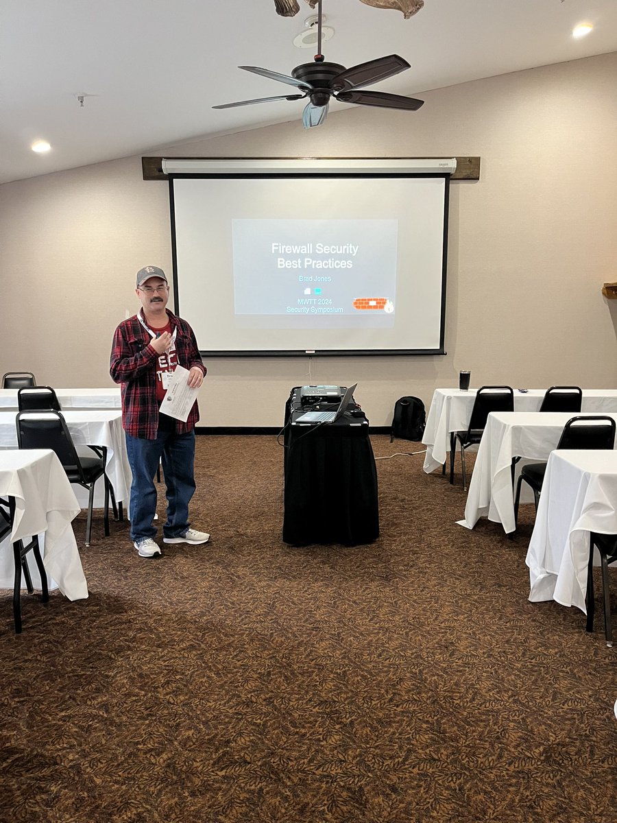 MidwestTechTalk's tweet image. Last sessions of the day! #mwttsecurity #MWTT24
