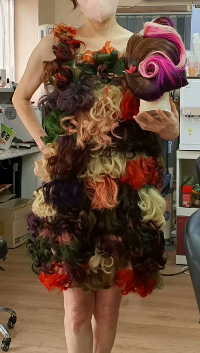 MatterOfTrust's tweet photo. Happy International Women's Day Our Hair Matters Global Hub Partner today is Kwanghee Kim - she owns her hair salon and also has volunteered for 15yrs. She is interested in reusing hairs on the floor.
#hair #internationalwomensday #reuse #recycle #thehumsum #matteroftrust https://t.co/GMB7b4H17U