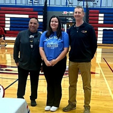 G2CoachAnthony's tweet photo. Congratulations to Jordan Friesen, G2 Heat 18 VanZant and Canton Galva HS, on signing her Letter of Intent to continue her education and play softball at Peru State University in Nebraska. 

Jordan has been in our Heat Family for the past 6 years.
#heatnation https://t.co/sK9ndZK3N0