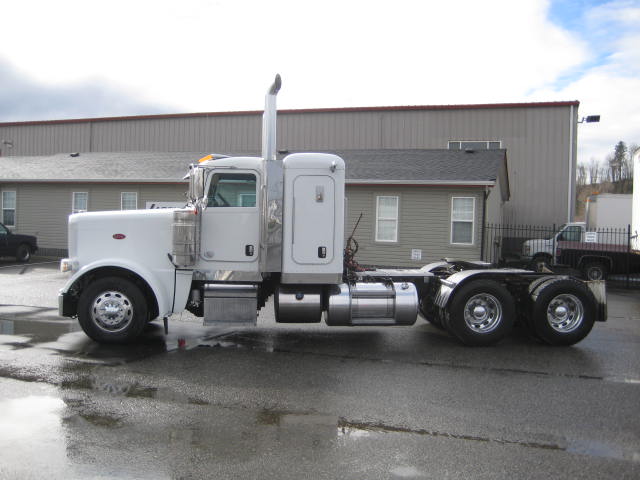 LarrysUsed's tweet photo. JUST ARRIVED:
2018 Peterbilt 389/36... $92,500obo
More Information:
https://t.co/3b2zkg0e7I https://t.co/0mjdKarlCK