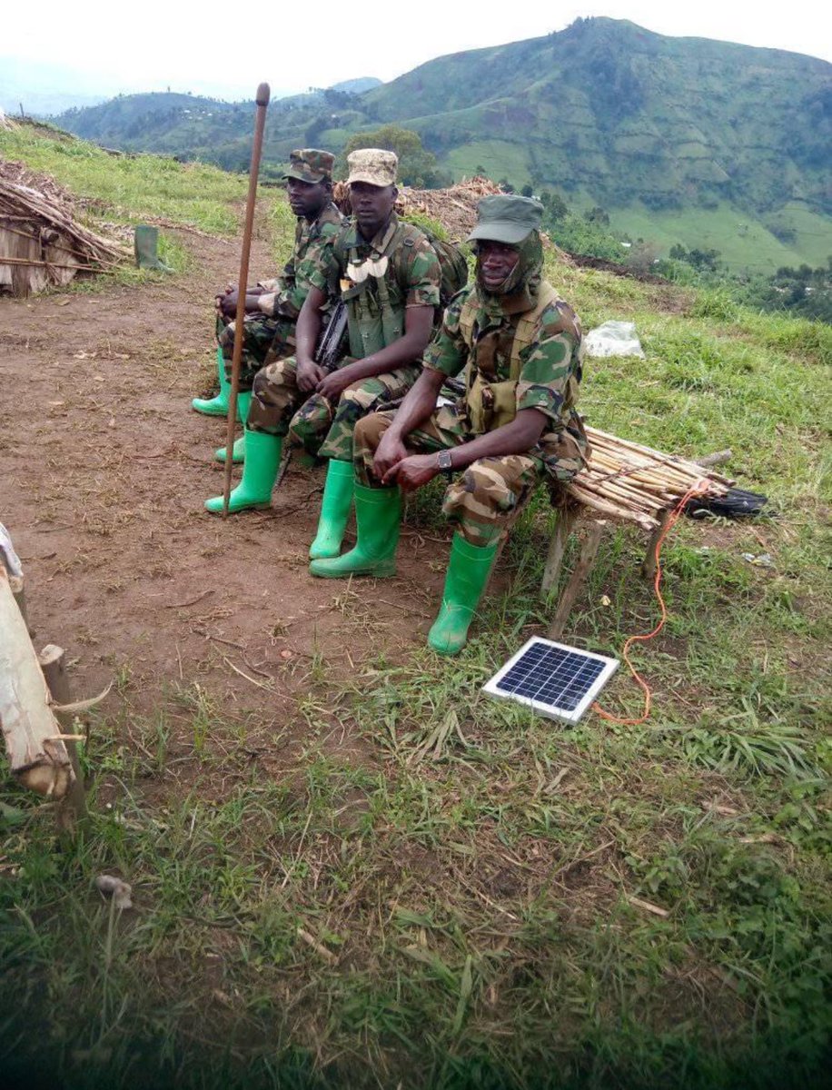 patriote_j's tweet photo. Turi kumuvuduko udahagarikwa intare za sarambwe zidatsindwa zakandagije ibirenge byazo muri Territoire yakane(4) muresheshatu(6)zigize N/KIVU #WARIKALE umusibo nejo ejobundi tugatabara #RUBERO kuko nyuma yo kubohora RWINDI bato batarigito bafashe icyerekezo cya #KANYABAYONGA ✊🙏 https://t.co/kLtuAMAXXD