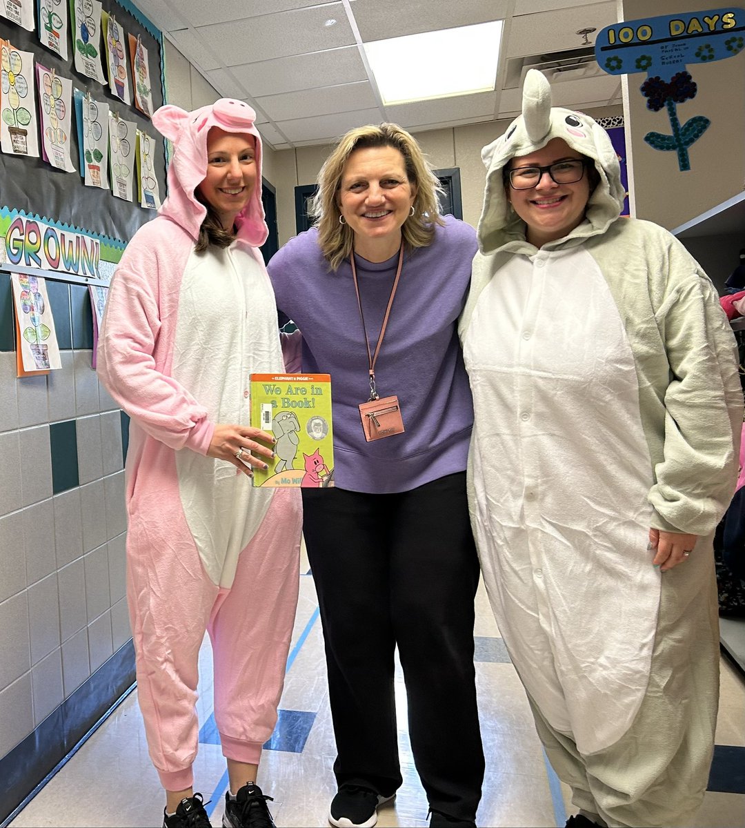 What an exciting day. I got to meet Elephant and Piggie! #TESleads @mrswilliamstes @MoWillems #ReadAcrossAmericaWeek