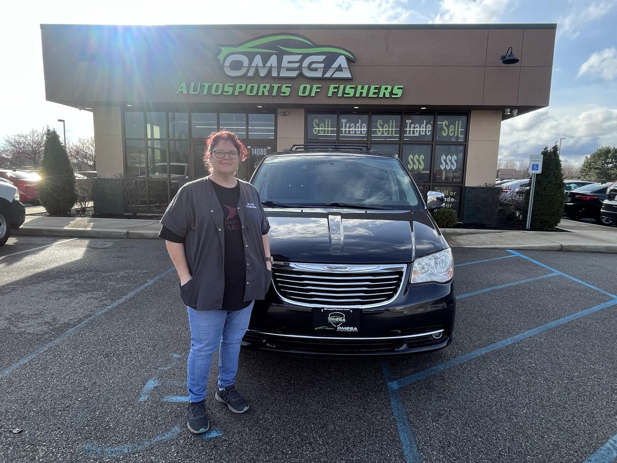 OmegaFishers's tweet photo. Our 2014 #Chrysler Town &amp; Country is #SOLD! Thanks again Mary for your purchase! We truly appreciate your business and we hope you enjoy driving your van! Welcome to the #OmegaFamily! https://t.co/o4OHL7mdZE
