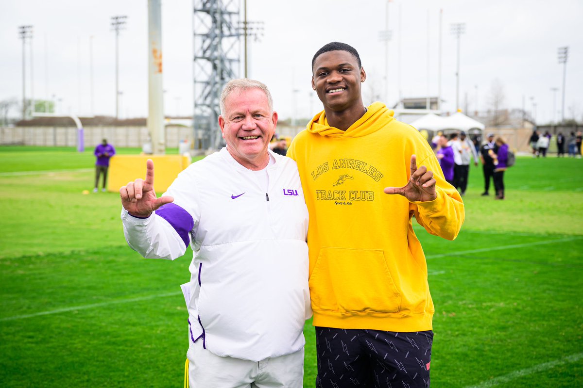 Great to have DJ Chark back on campus. Geaux Tigers!