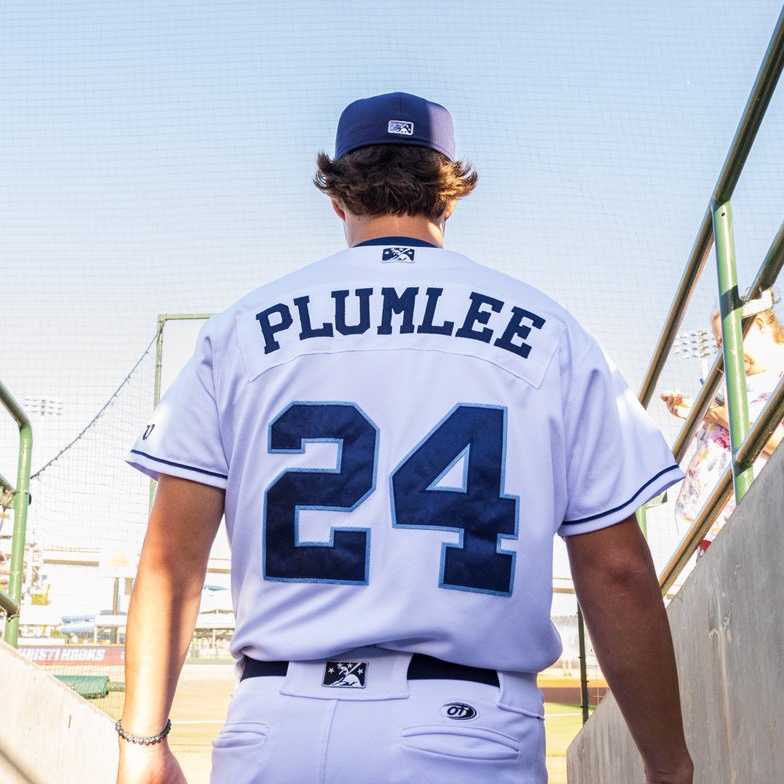 24 days until the start of the 2024 season! ⚾️

🎟️ cchooks.com/tickets