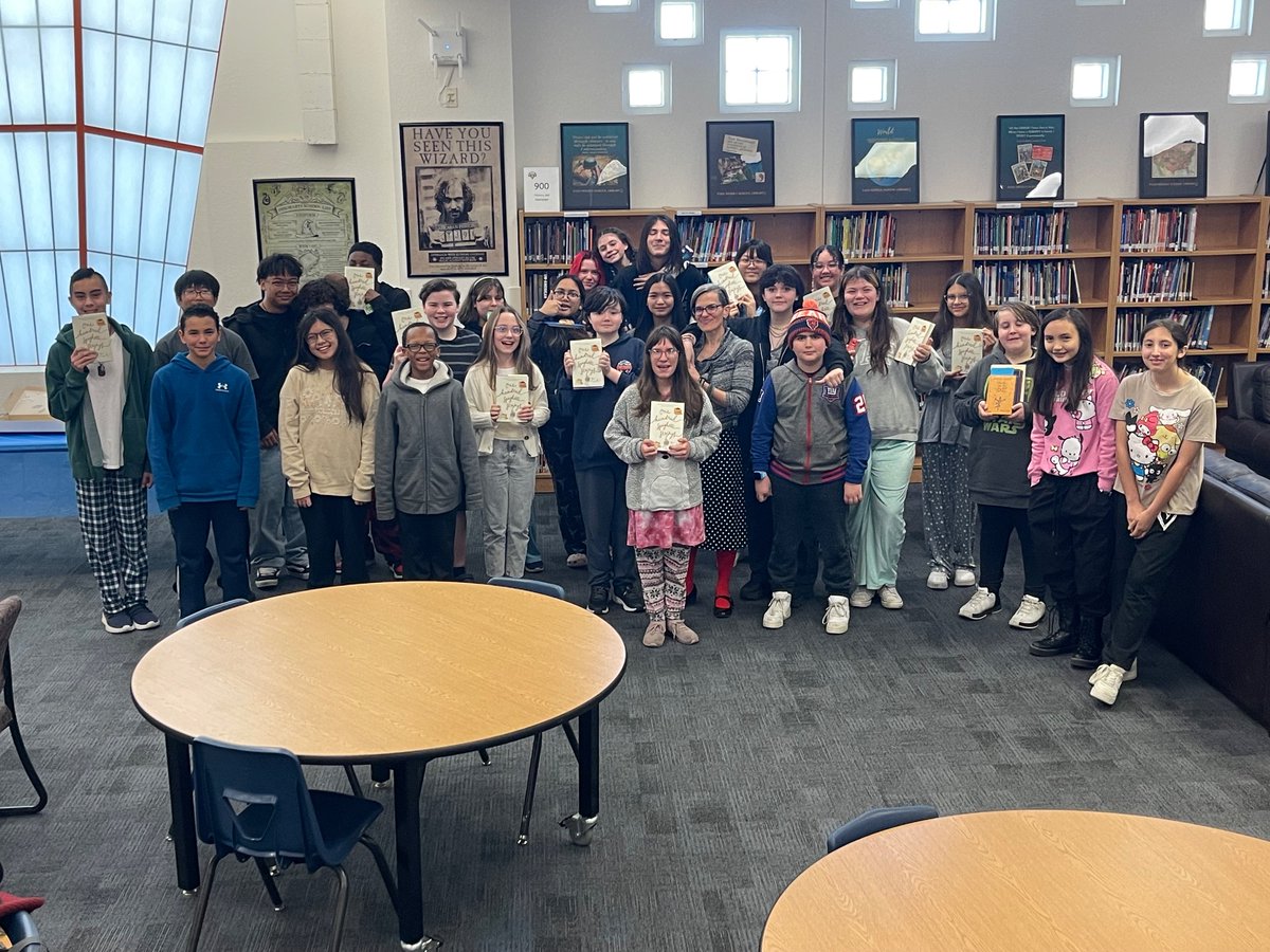 jennailsit19's tweet photo. Thx @faissmsflyers for inviting me to visit for #nevadareadingweek @LVCCLD #libraries #literacy #onehundredspaghettistrings https://t.co/JJE4kJMq9a