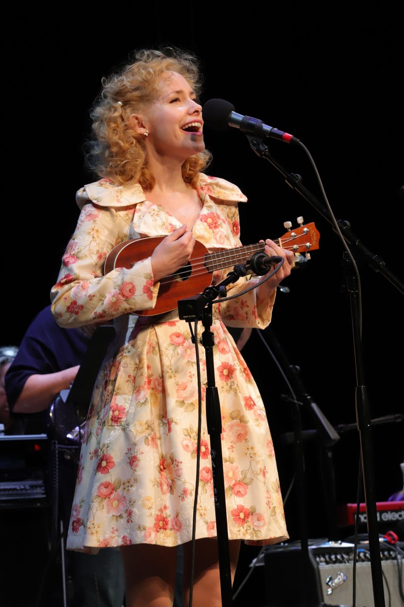 Join us this weekend for the premiere broadcast of our 40th Anniversary celebration (part 1) with Joan Osborne, Nellie McKay, Jake Kohn, Todd Burge, and WV poet laureate Marc Harshman! #mountainstage #MS40years #NPRmusic #almostheaven #CWV #livemusic