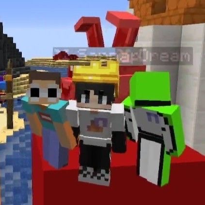 thinkingofdnkn's tweet image. even when you're far away, next to me is where you'll stay