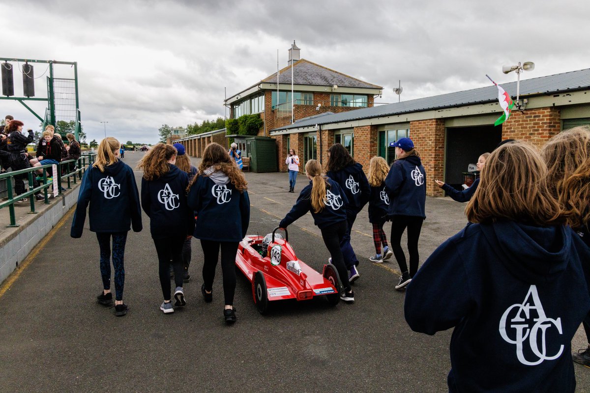 “Behind every successful woman is a tribe of other successful women who have her back.” ~ Unknown . Happy International Women’s Day! . @SandbachHigh @SandhighDT @SandbachCollege @Greenpowertrust #IWD #internationalwomensday