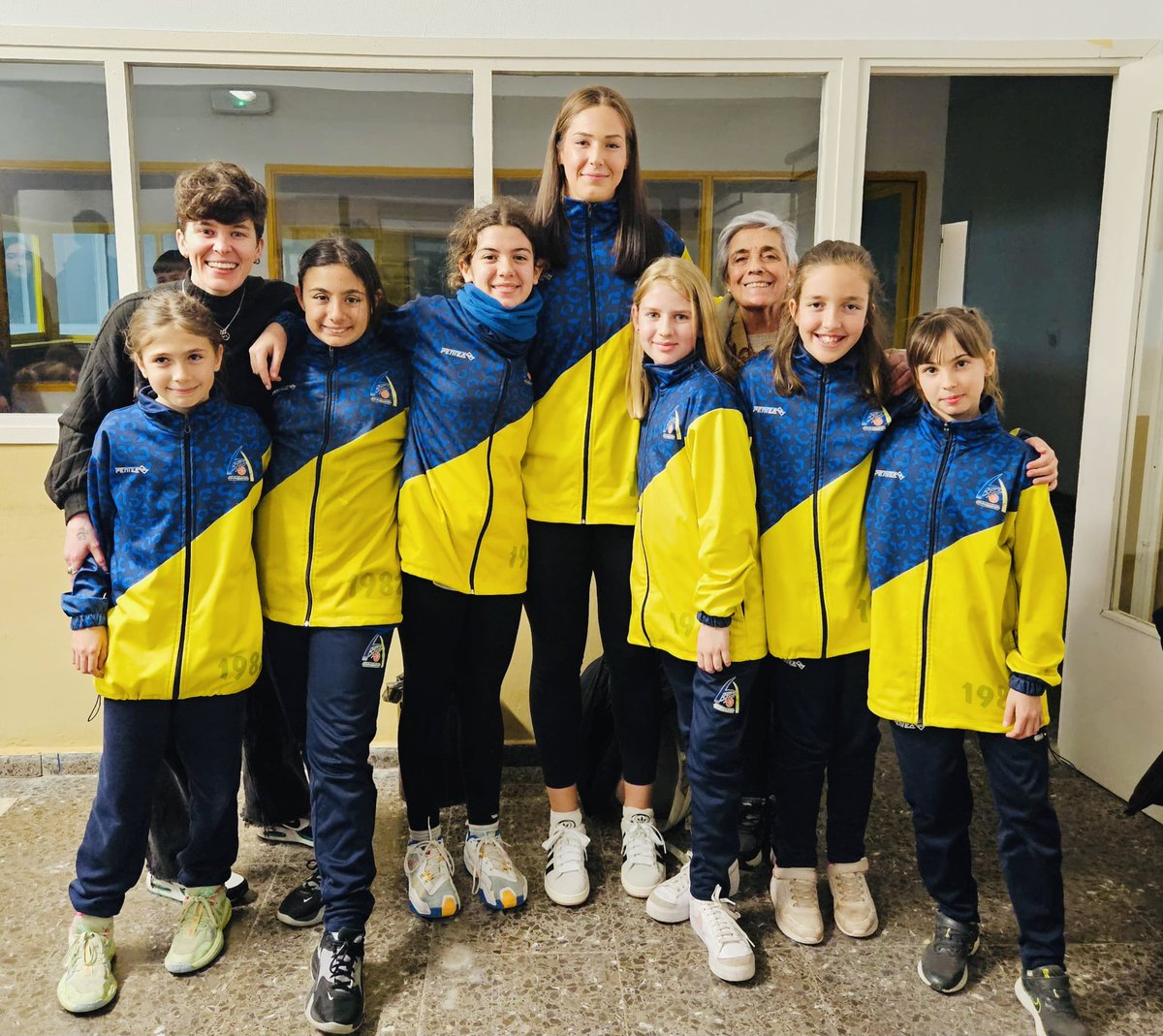 Nuestra jugadora del LF2 <a href="/BiczoLaura/">Biczó Laura</a> ha participado en la charla organizada x <a href="/RugbyAlcorcon/">Alcorcón Rugby</a> junto con <a href="/cmartinrubio/">Carmen Martín</a>  y #AnaAguilera contando su experiencia como mujeres deportistas. Parte de la canteraFA no se lo ha perdido. #molamuchosermujer #mujeresEJEMPLO #DiaDeLaMujer2024