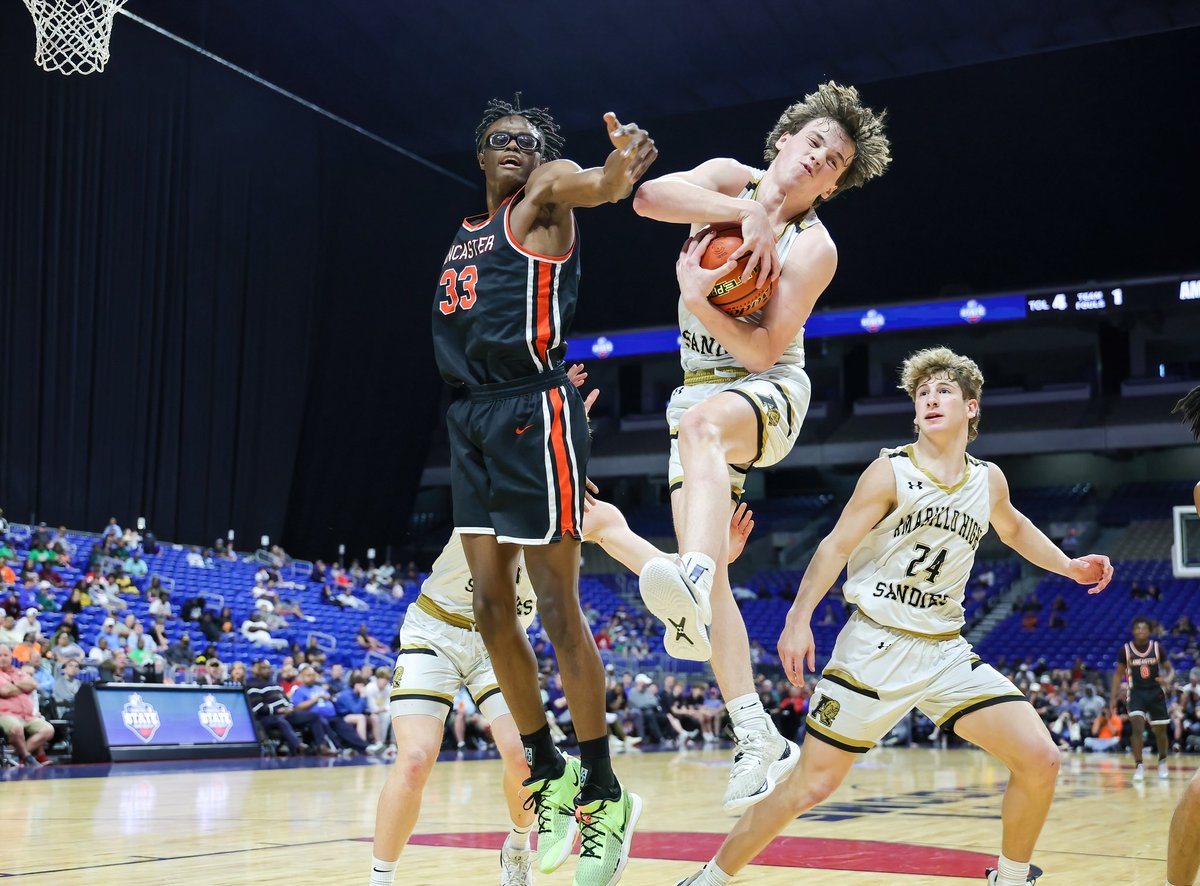 Shooting woes sink Amarillo High in loss to Lancaster in 5A #UILState semifinals. @lancelahnert has the story. 📸 Robbie Rakestraw #txhshoops presspass.news/shooting-strug…