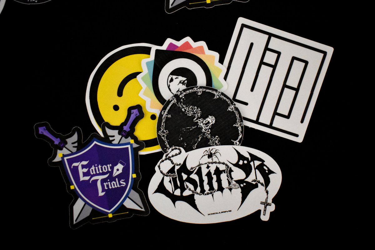 200 follower giveaway! Clearing some excess stock - 1 winner each day for the next week will receive a pack of stickers pictured below, 7 winners total 

Featuring positivevibes, psalm angels, editor trials, glittr, labyrinth, mount arcadia and xva!

follow &amp; retweet to enter!